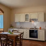 Santa Lucia By Interhome بيت للعطل كاستيجليون فيورنتينو